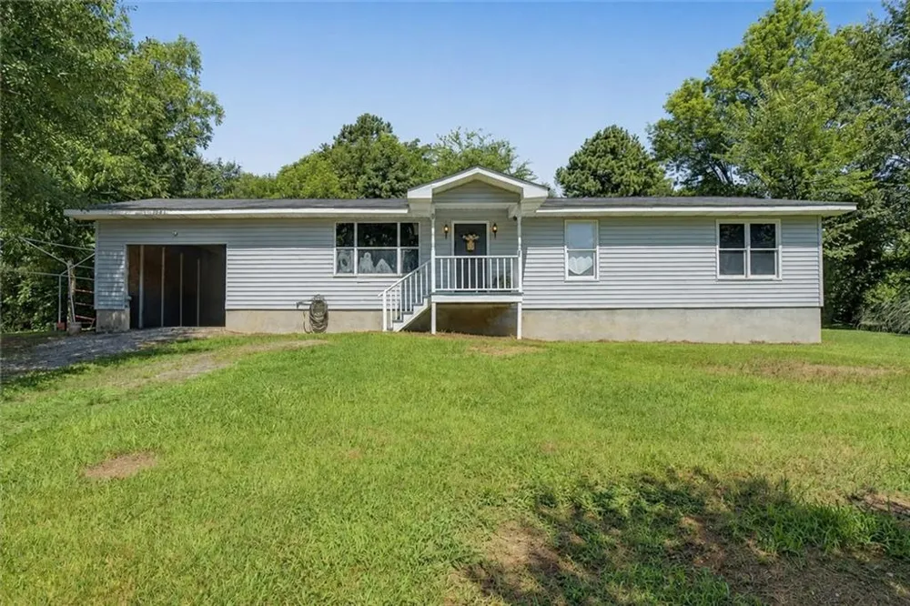 3 Hammond Drive SW Plainville, GA 30733