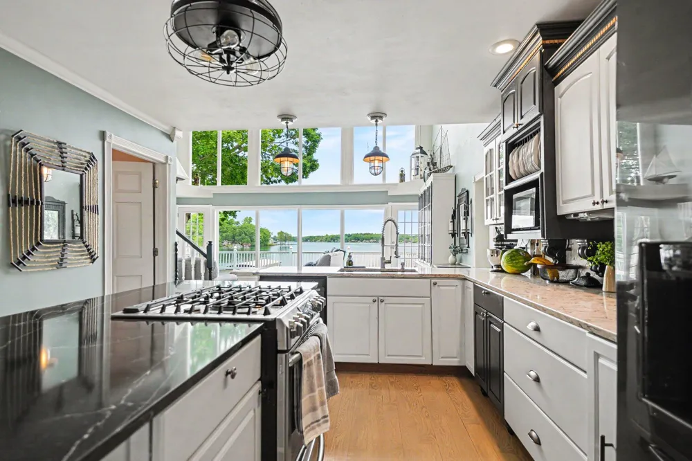 19722 Crescent Beach Road Three Rivers, MI 49093