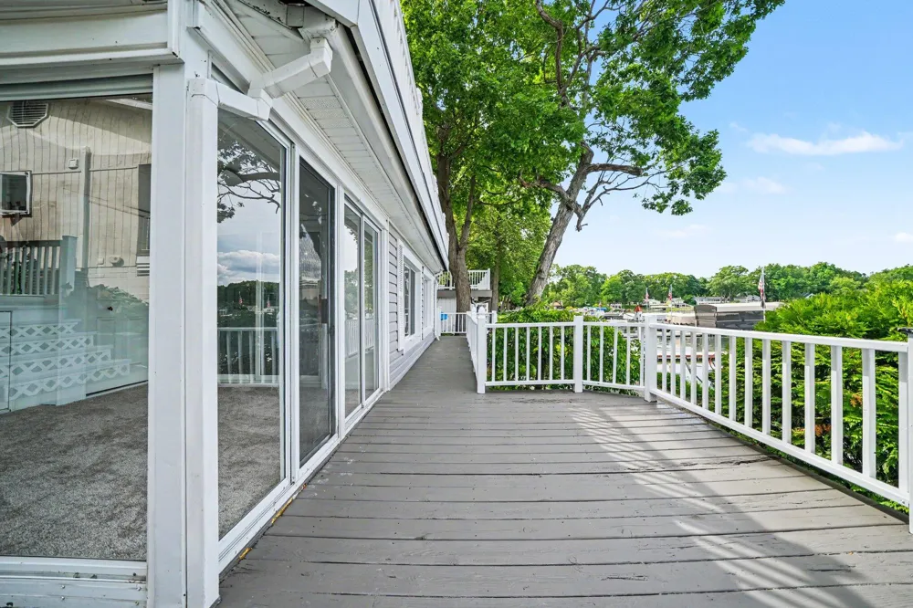 19722 Crescent Beach Road Three Rivers, MI 49093