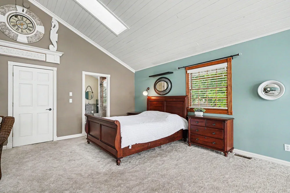 19722 Crescent Beach Road Three Rivers, MI 49093