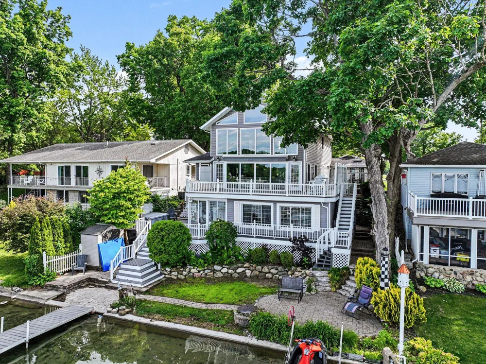 19722 Crescent Beach Road Three Rivers, MI 49093