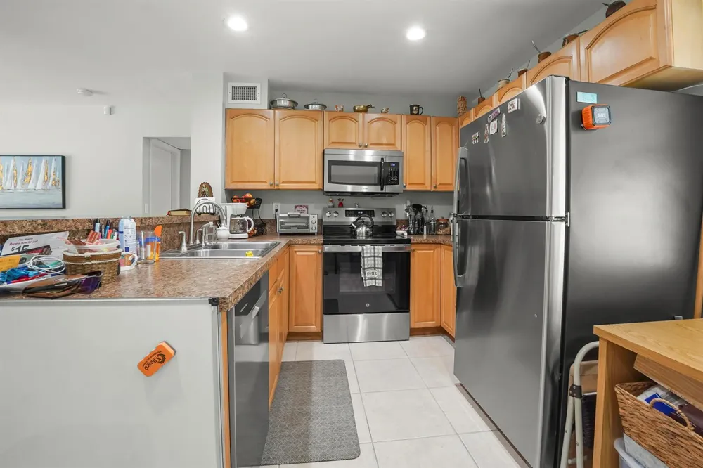 3231 Vassallo Avenue Palm Springs, FL 33461
