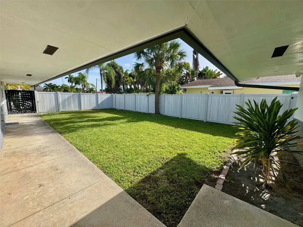 105 NE 30th Ct #105 Wilton Manors, FL 33334