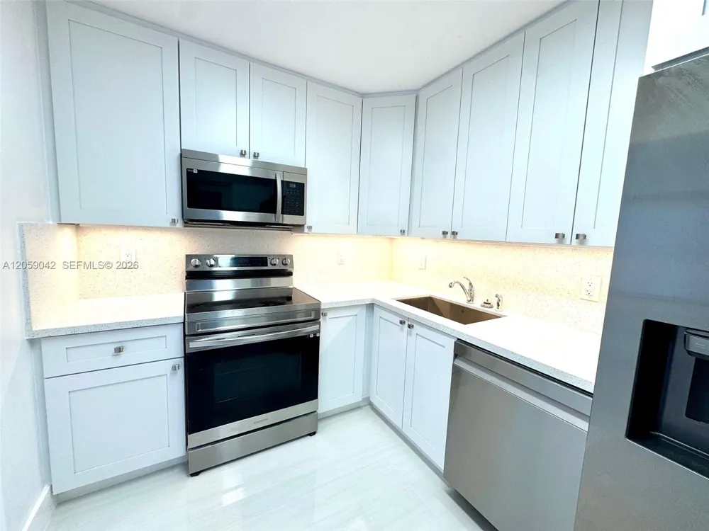 105 NE 30th Ct #105 Wilton Manors, FL 33334