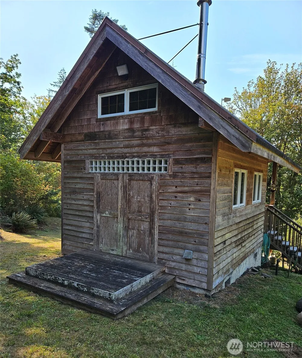 106 Crocker Lake Road Quilcene, WA 98376