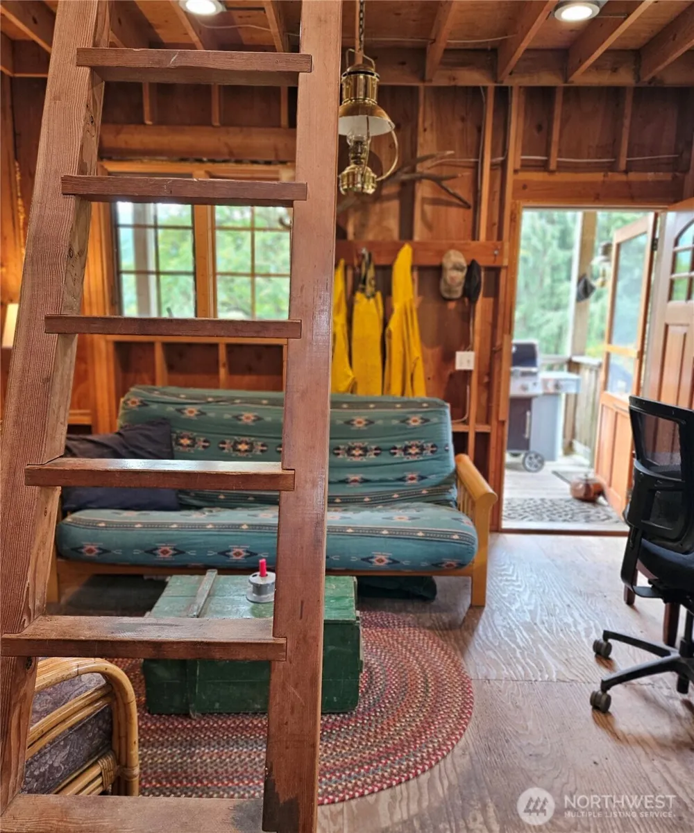 106 Crocker Lake Road Quilcene, WA 98376