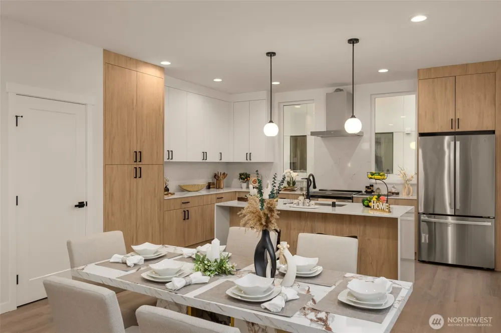 4516 B Corliss Avenue Seattle, WA 98103
