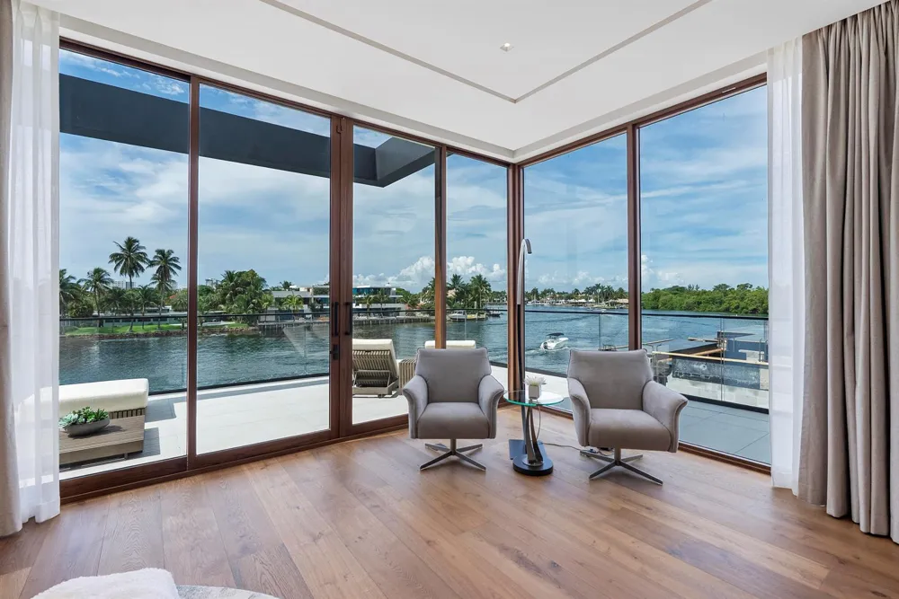 2600 NE 24TH STREET Lighthouse Point, FL 33064