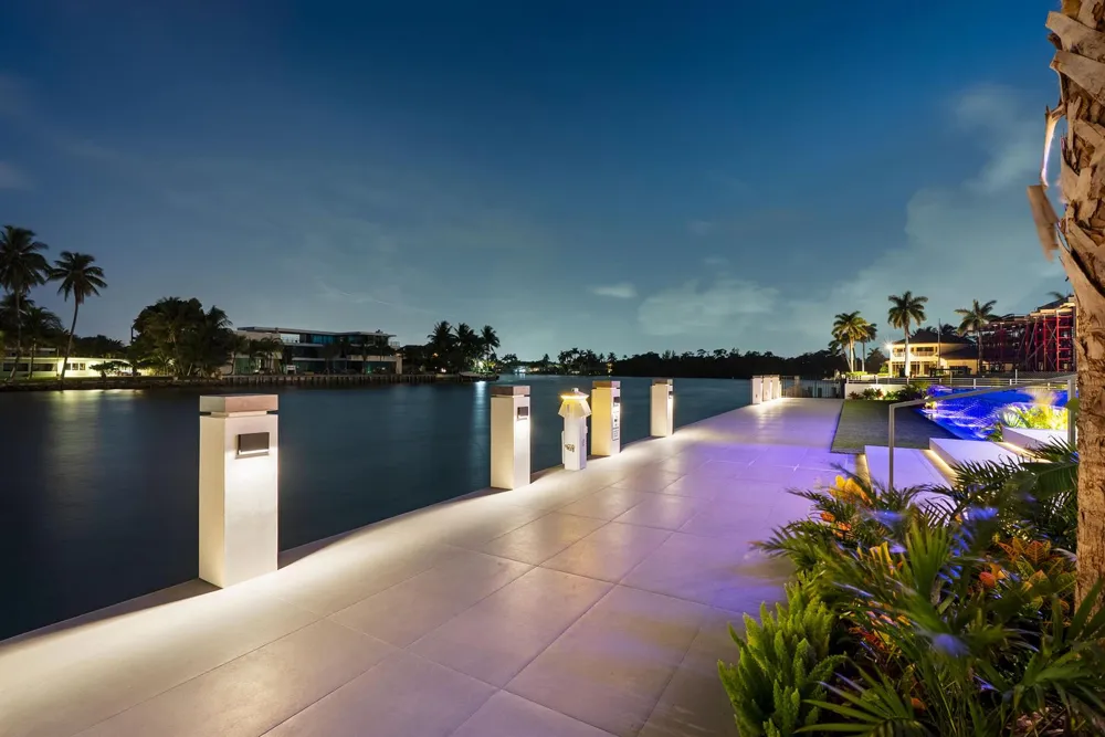 2600 NE 24TH STREET Lighthouse Point, FL 33064