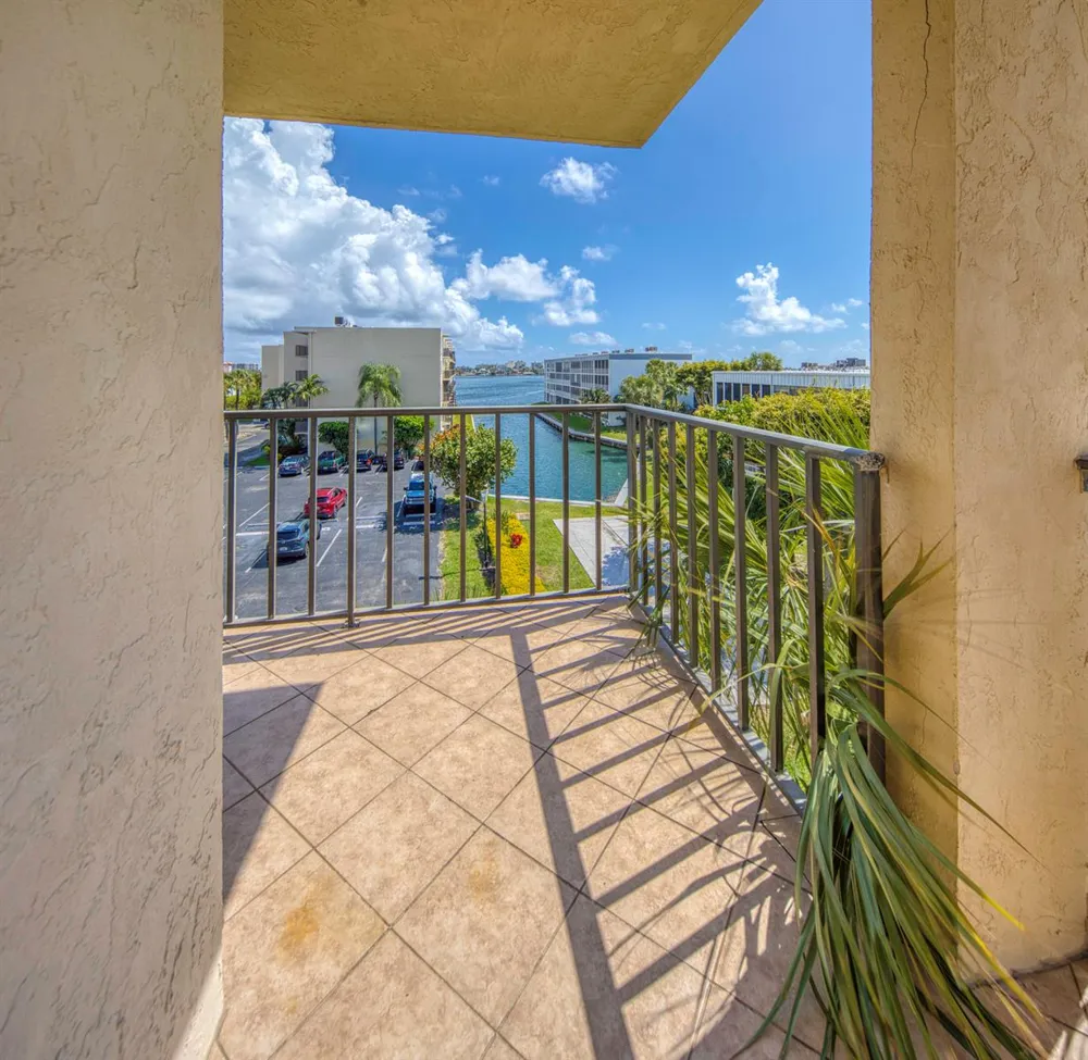 890 FEDERAL Highway #412 Lantana, FL 33462