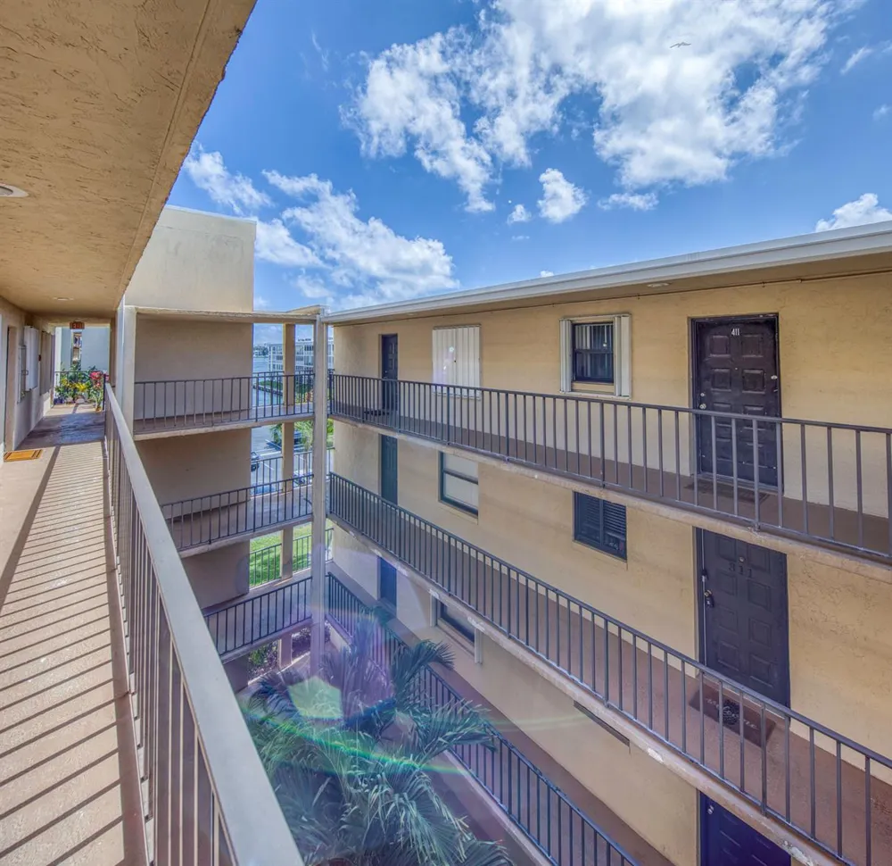 890 FEDERAL Highway #412 Lantana, FL 33462