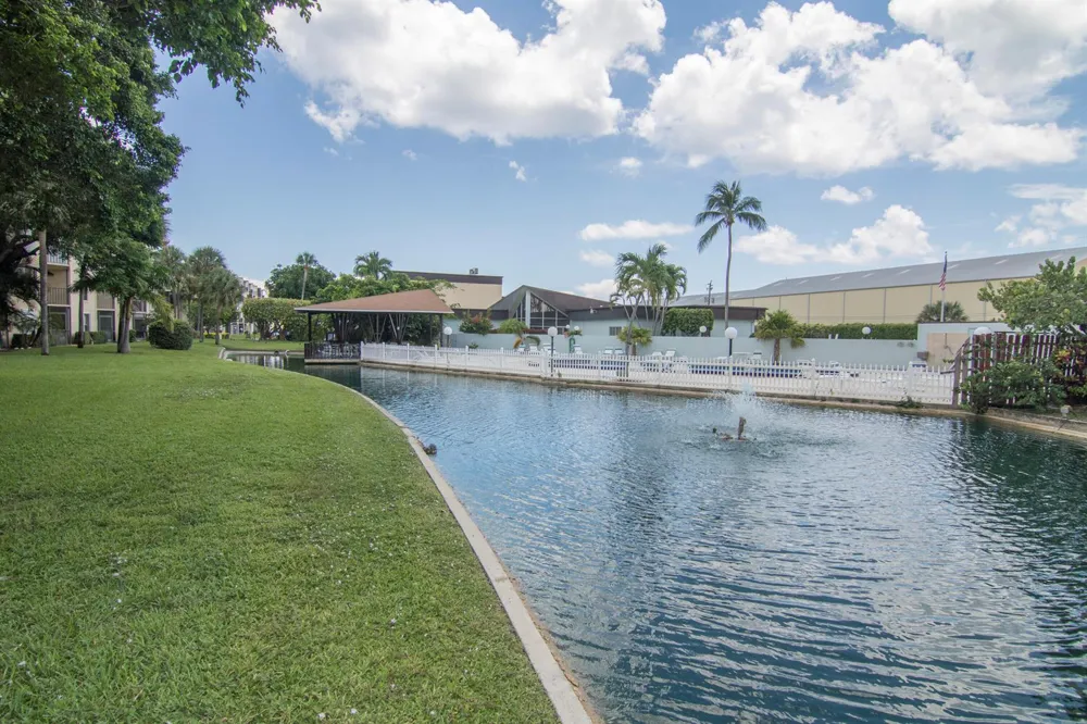 890 FEDERAL Highway #412 Lantana, FL 33462