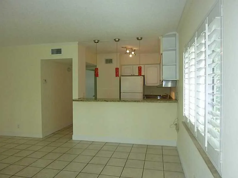 2124 NE 5th Avenue #103 Wilton Manors, FL 33305