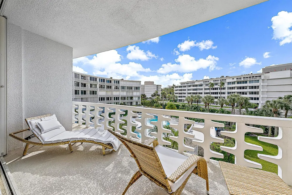 2760 S Ocean Boulevard #310 Palm Beach, FL 33480