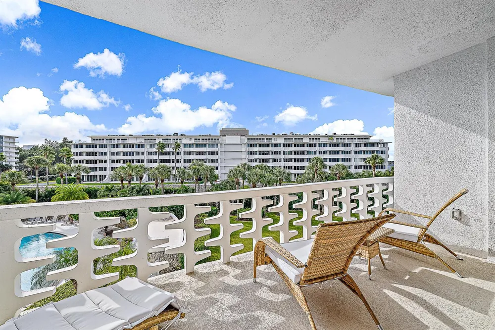 2760 S Ocean Boulevard #310 Palm Beach, FL 33480