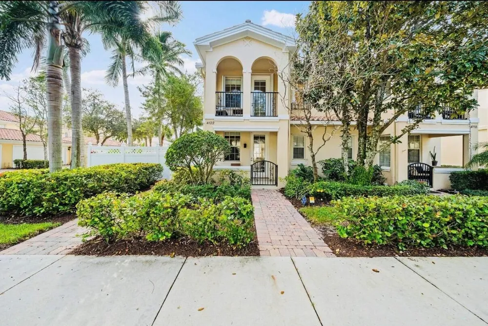 4122 Parkside Drive Jupiter, FL 33458