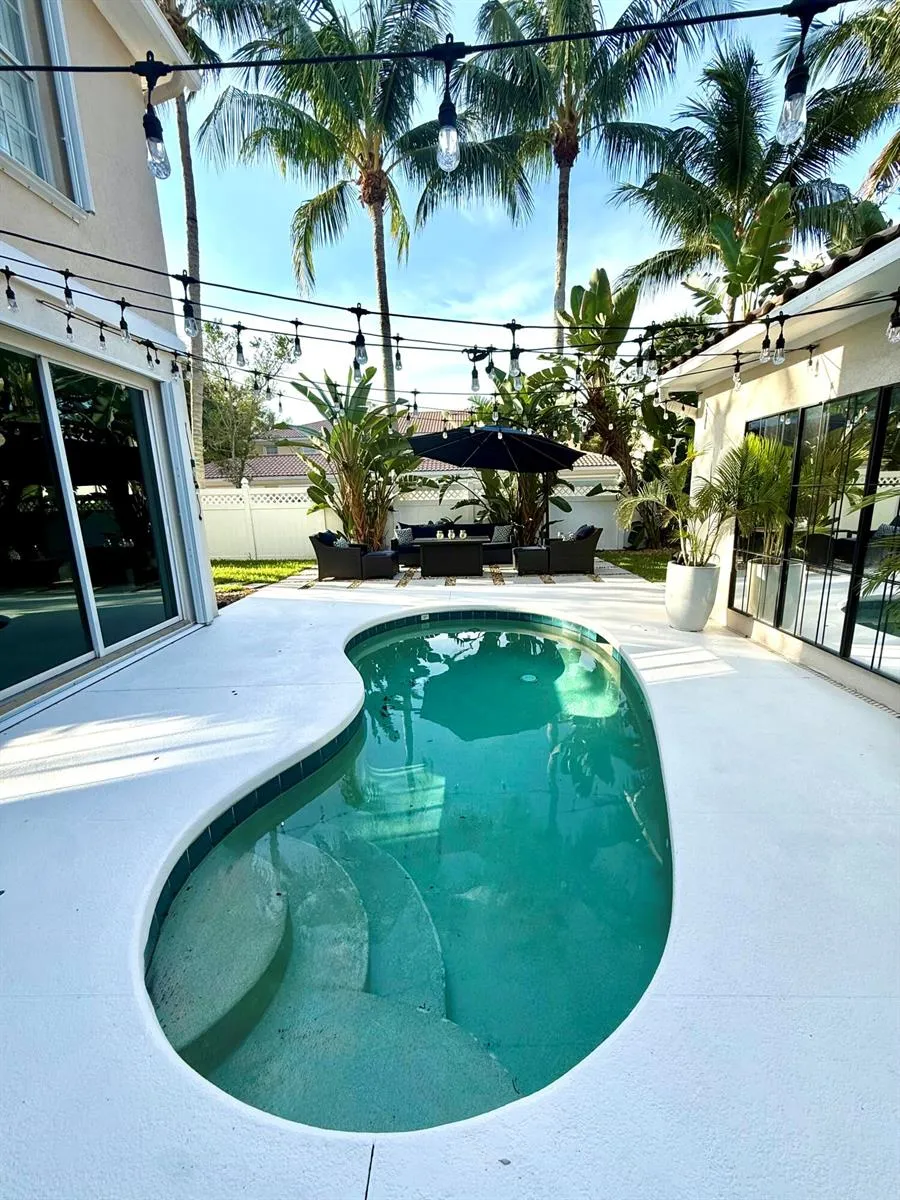 4122 Parkside Drive Jupiter, FL 33458