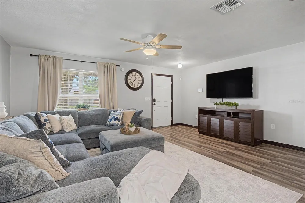 15373 CALLISTA LANE Dade City, FL 33523