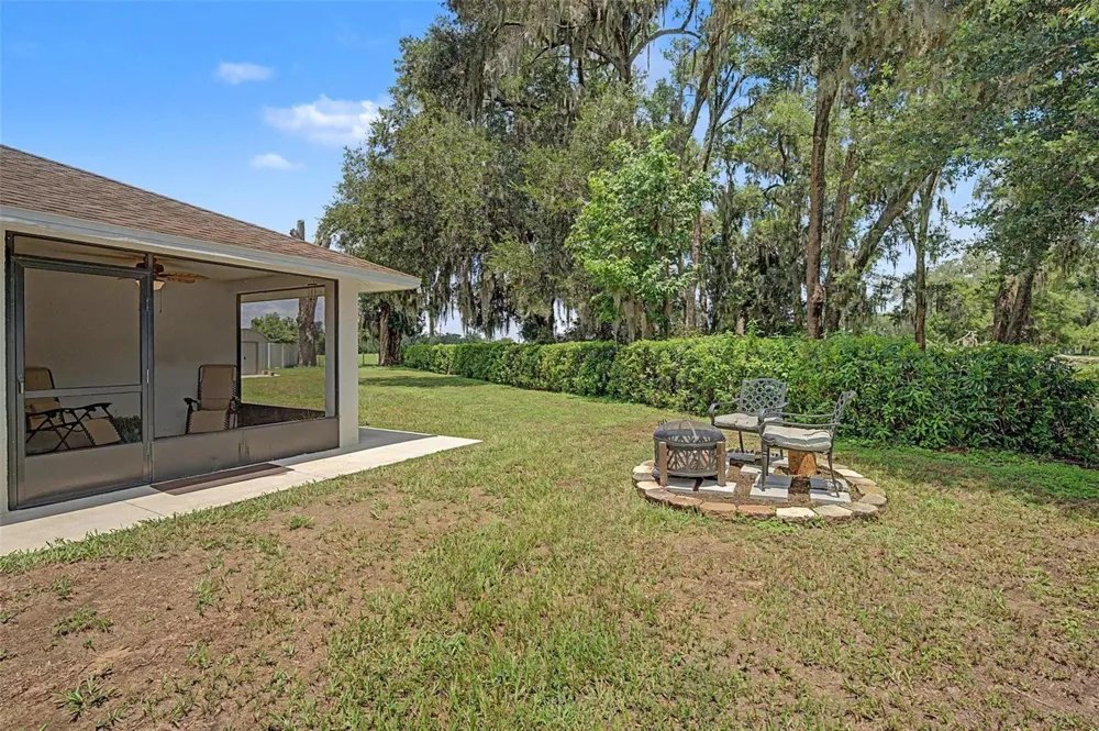 15373 CALLISTA LANE Dade City, FL 33523