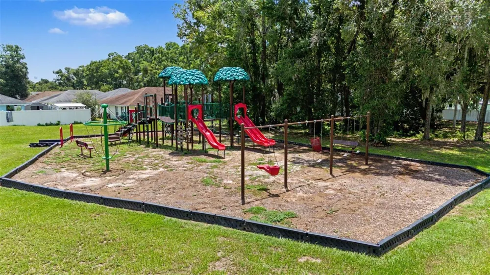 15373 CALLISTA LANE Dade City, FL 33523