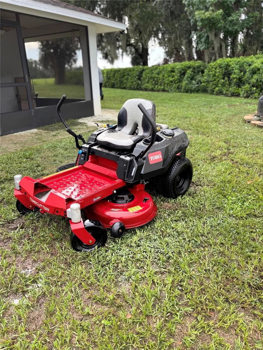 15373 CALLISTA LANE Dade City, FL 33523
