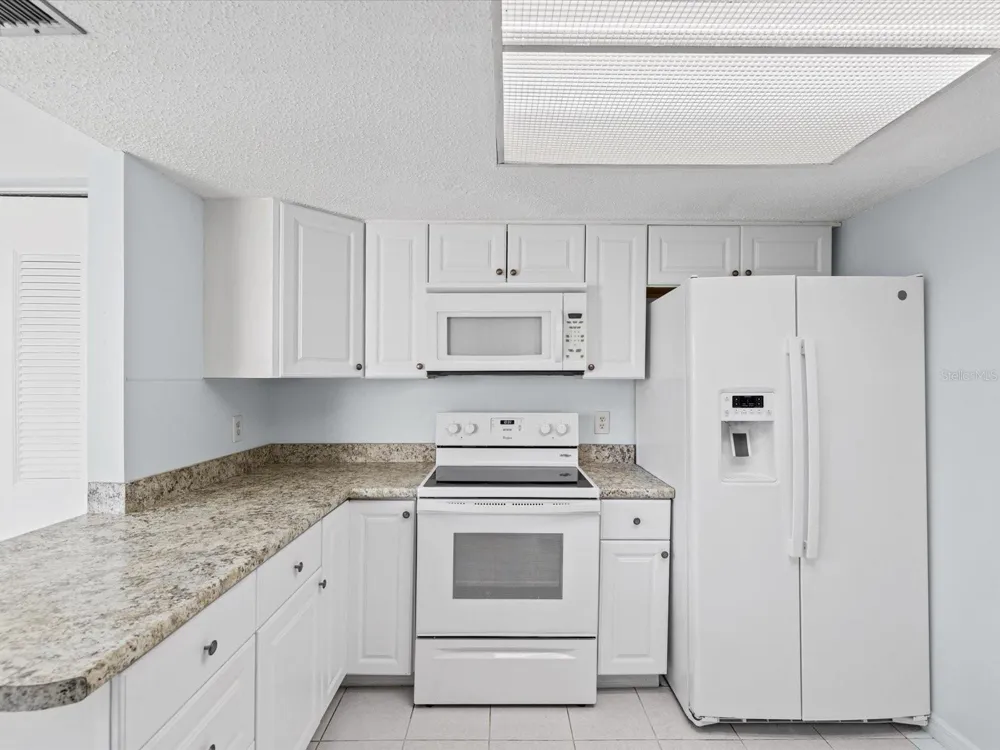 3806 STAYSAIL LANE Holiday, FL 34691