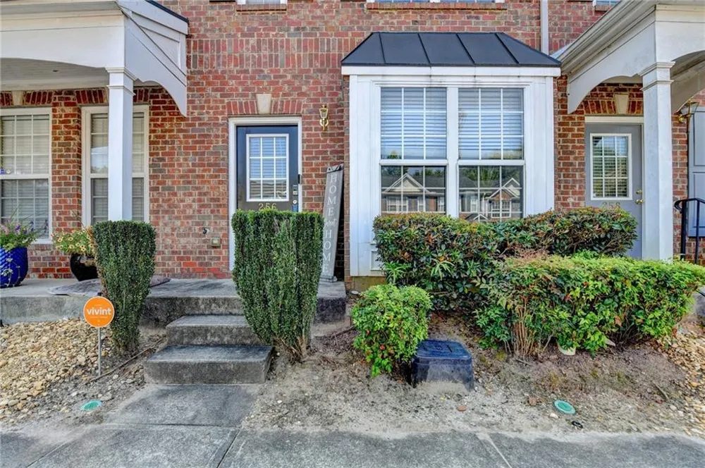 256 Paden Cove Trail Lawrenceville, GA 30044