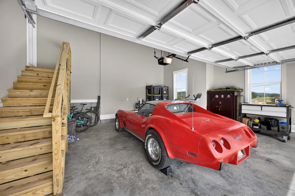 545 Bridle Path Ln Hartsville, TN 37074