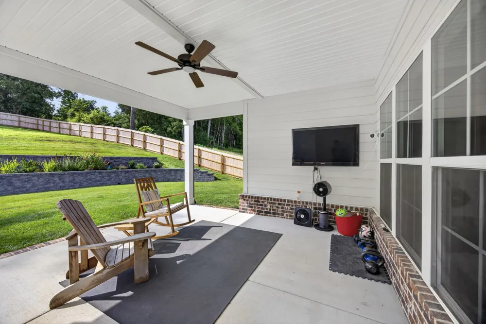 545 Bridle Path Ln Hartsville, TN 37074
