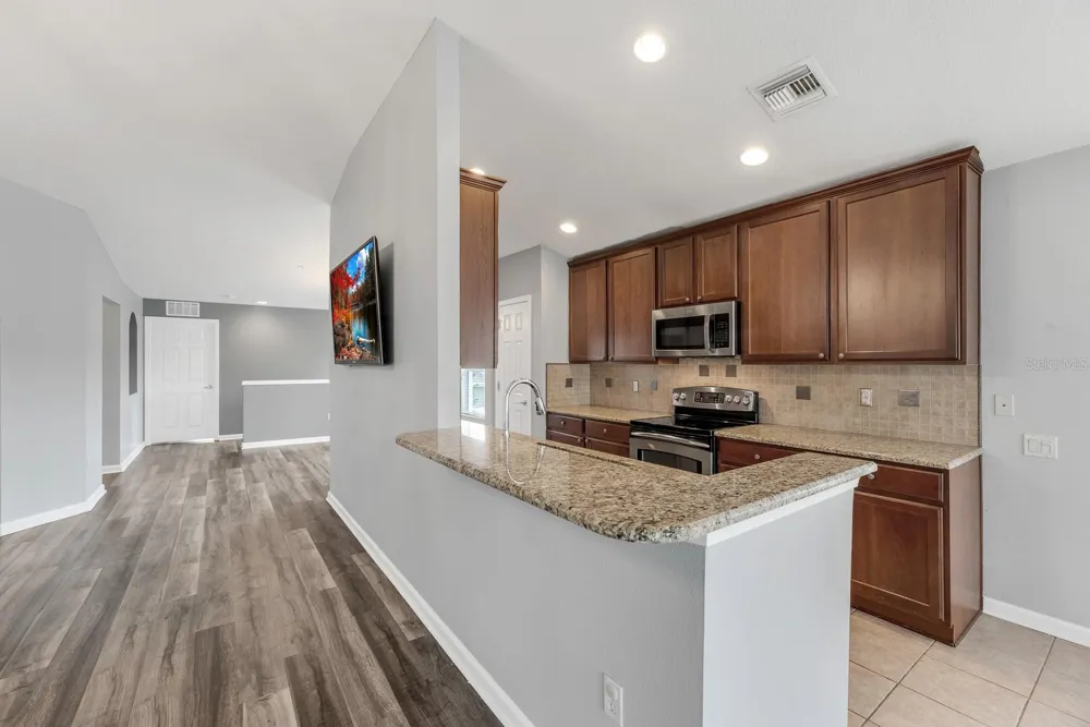 2223 KINGS PALACE DRIVE #00 Riverview, FL 33578