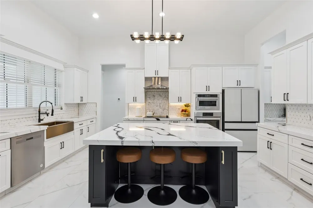 7739 CHERRY LAKE GROVES ROAD Groveland, FL 34736