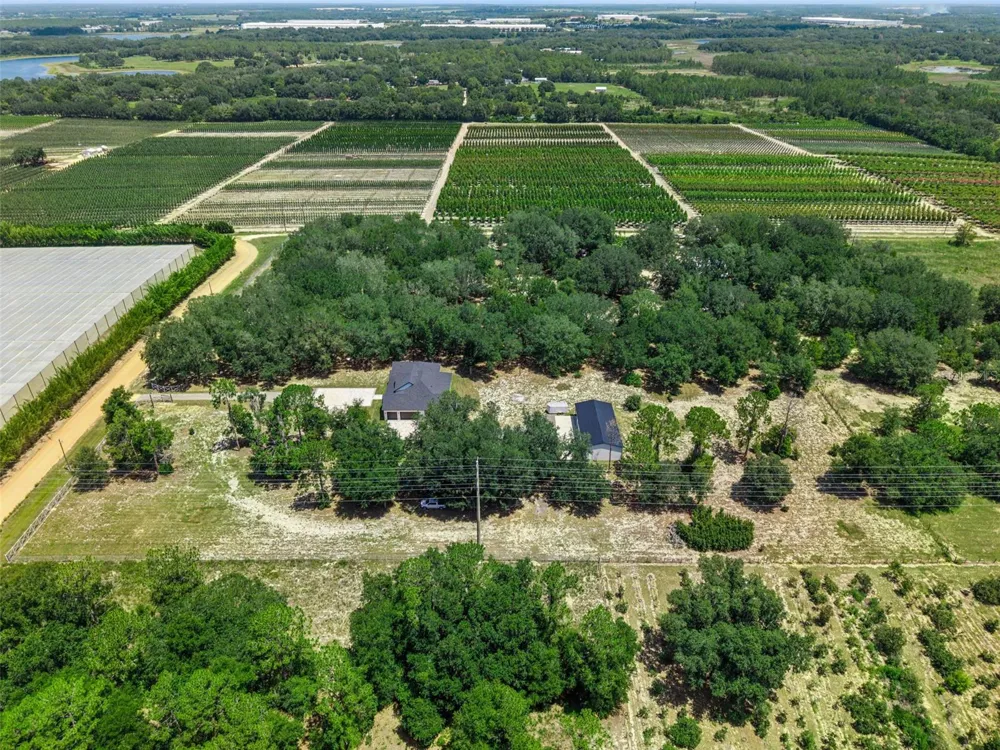 7739 CHERRY LAKE GROVES ROAD Groveland, FL 34736