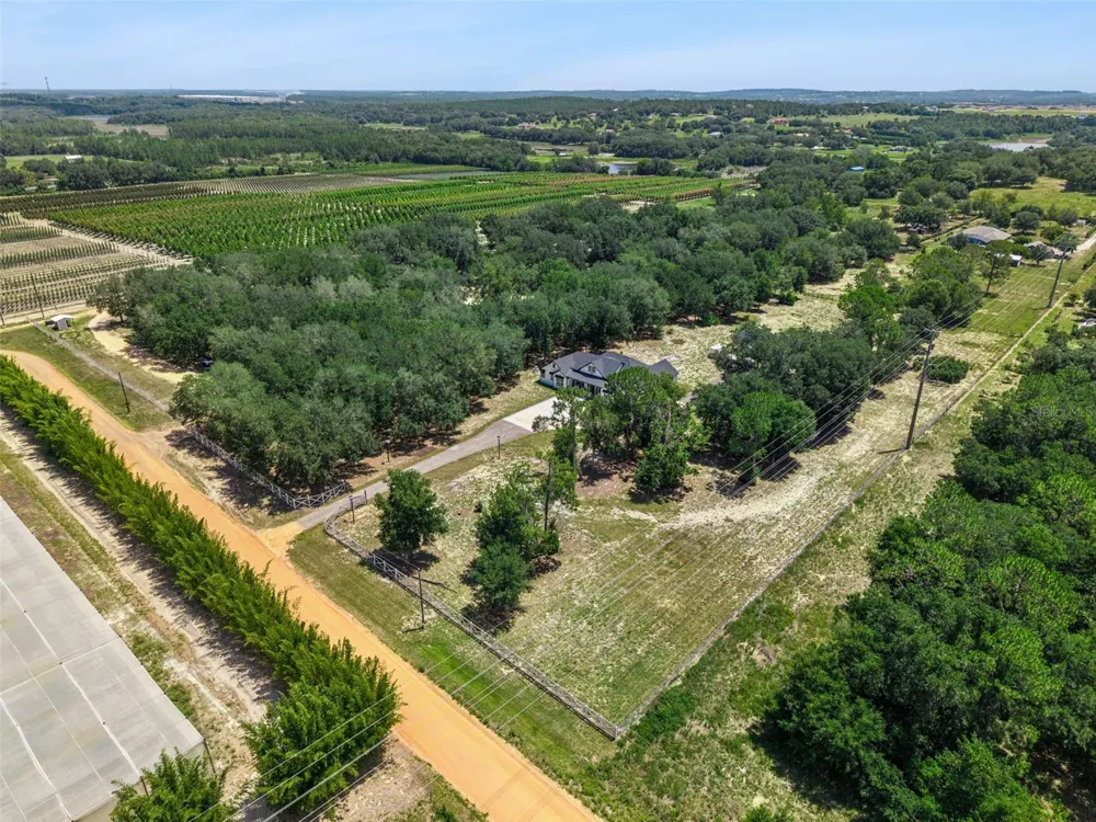 7739 CHERRY LAKE GROVES ROAD Groveland, FL 34736