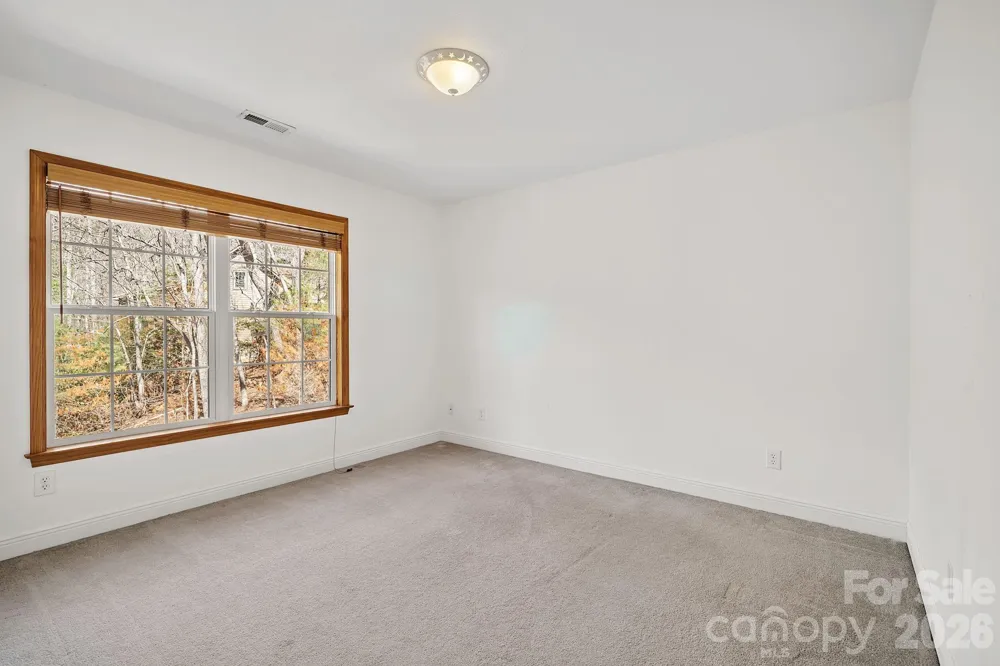 36 Ivy Cove Road Fairview, NC 28730