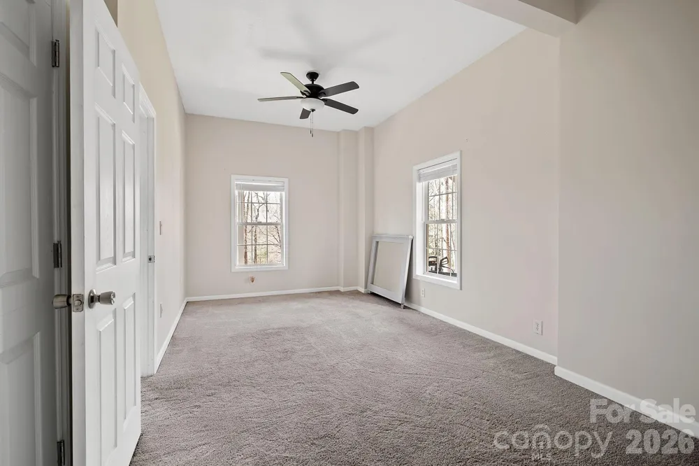 36 Ivy Cove Road Fairview, NC 28730
