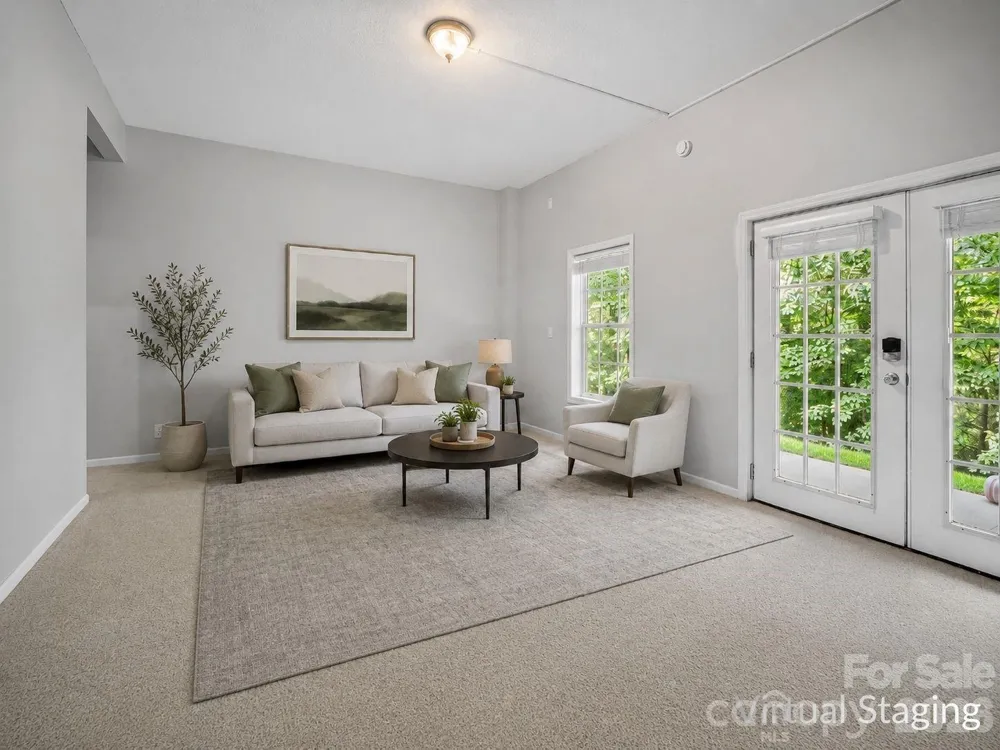 36 Ivy Cove Road Fairview, NC 28730