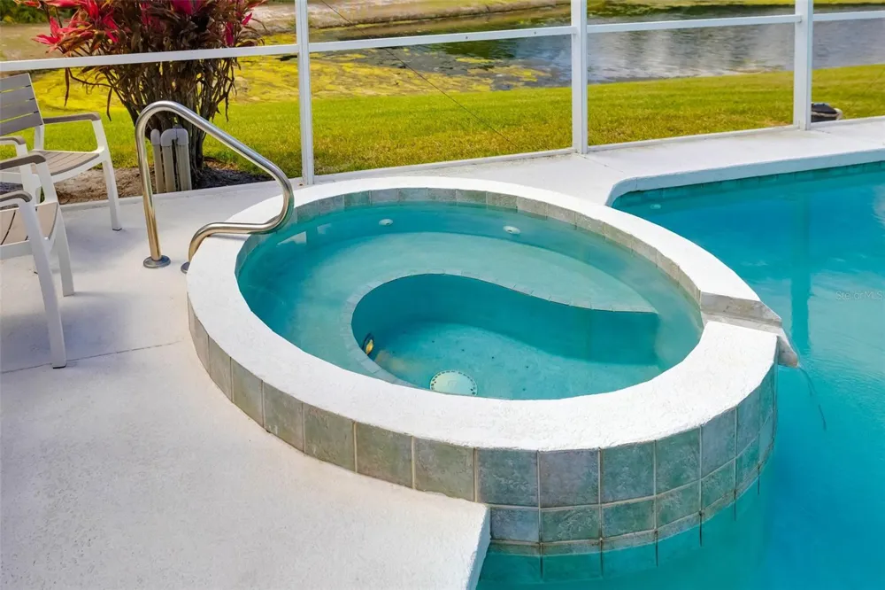 6413 GRAND POINT AVENUE Bradenton, FL 34201