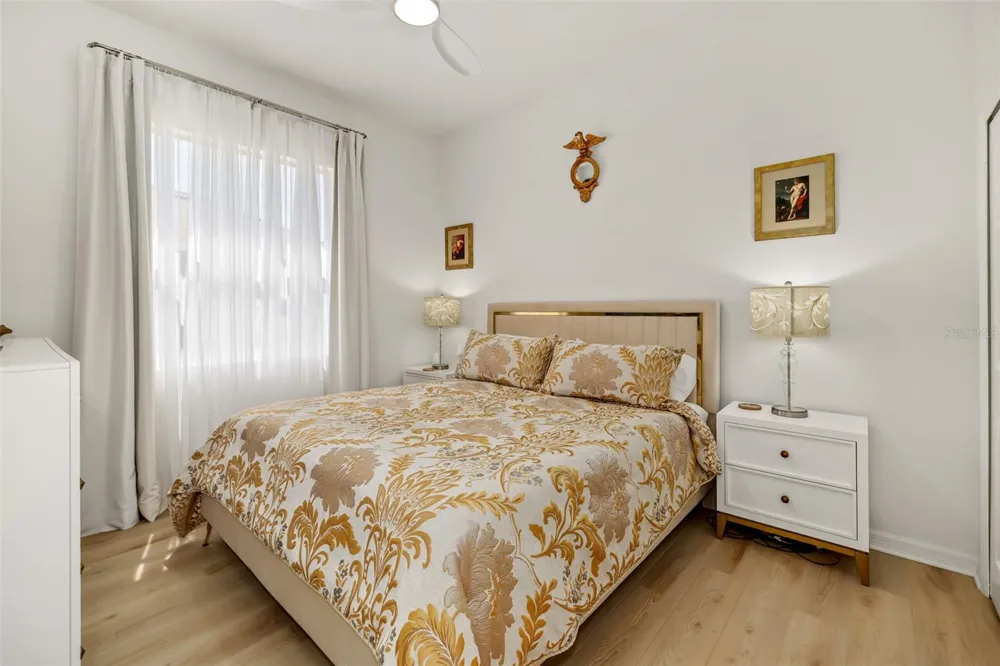 6413 GRAND POINT AVENUE Bradenton, FL 34201