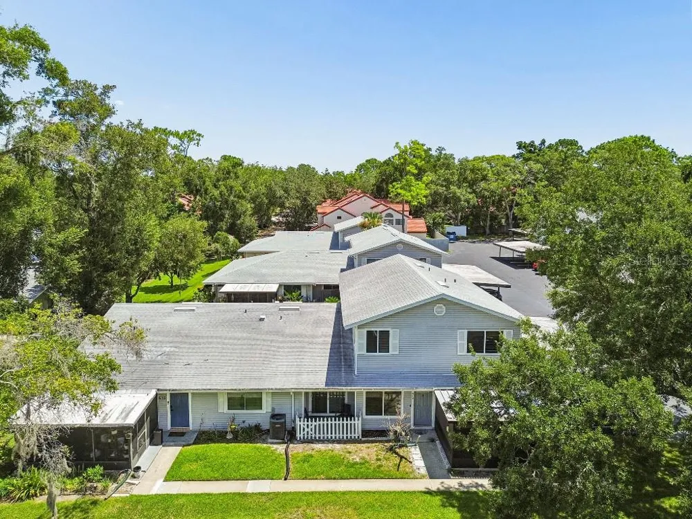 619 HEATHERTON VILLAGE Altamonte Springs, FL 32714