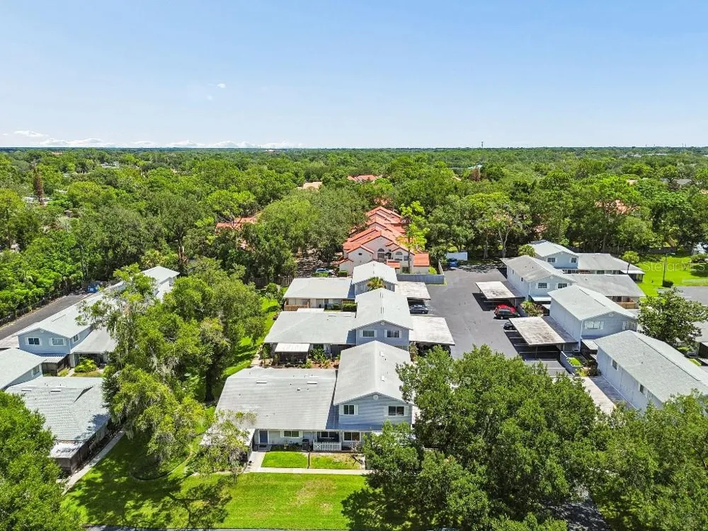 619 HEATHERTON VILLAGE Altamonte Springs, FL 32714