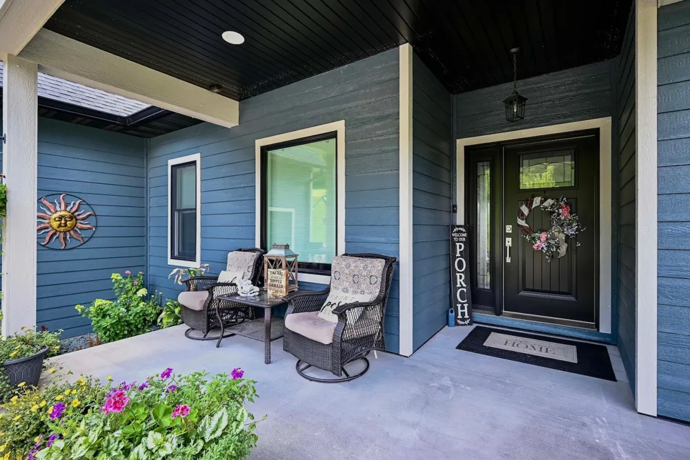 166 Rimrock Road Rollingstone, MN 55969