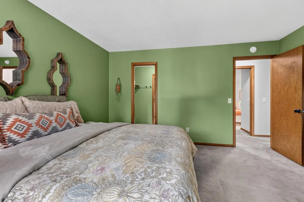 13315 Morgan Avenue S Burnsville, MN 55337