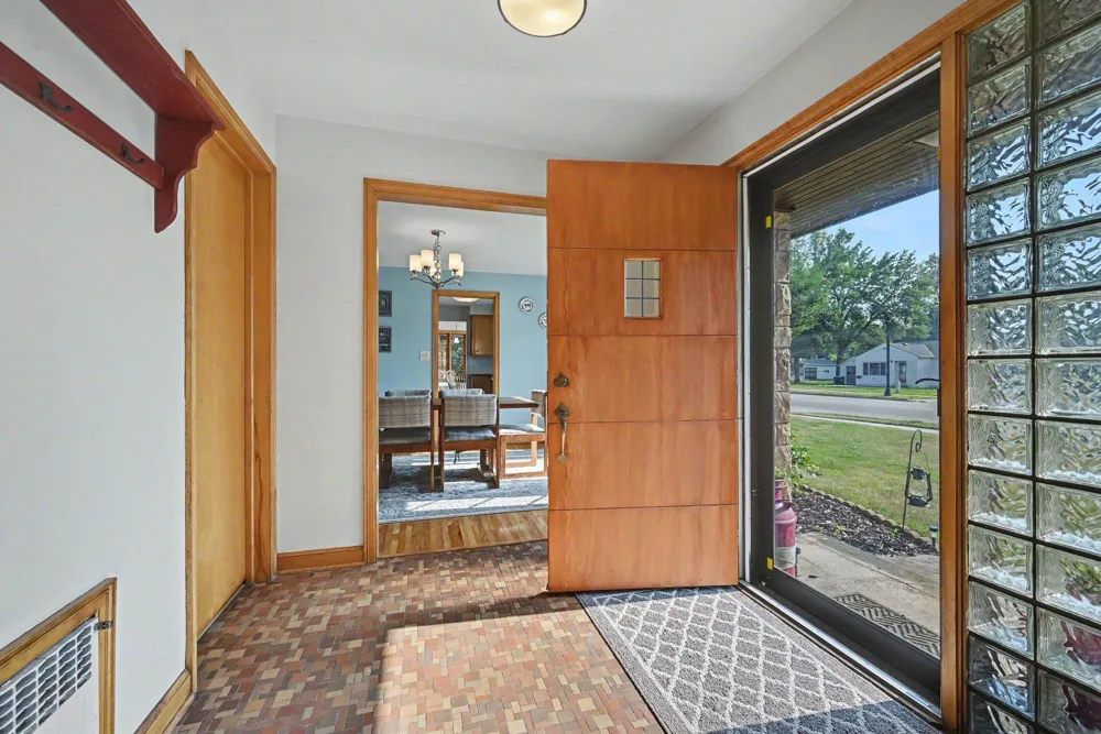 300 5th Street NE Montgomery, MN 56069