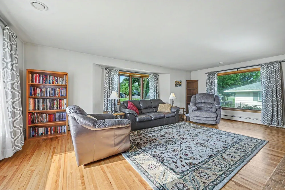 300 5th Street NE Montgomery, MN 56069