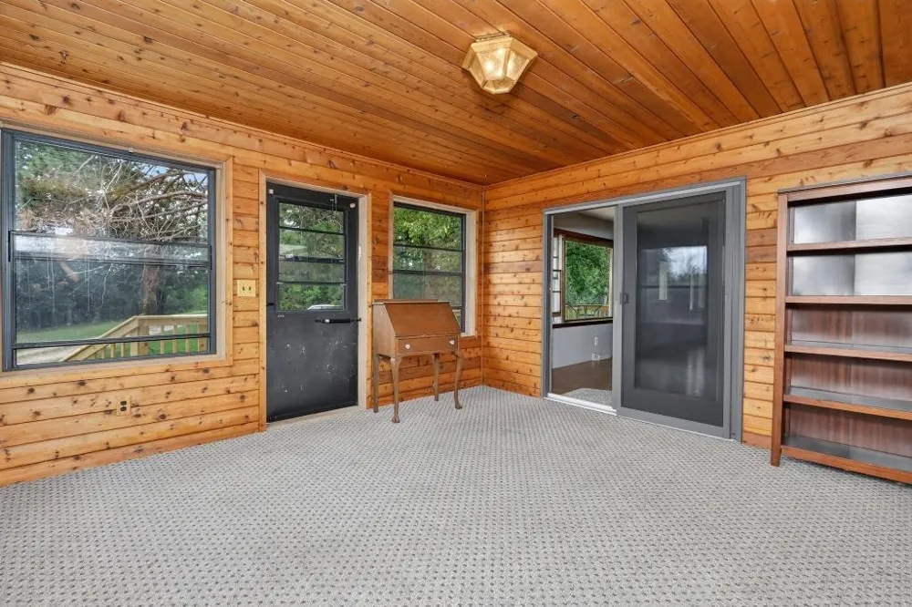 16770 River Road Grand Rapids, MN 55744