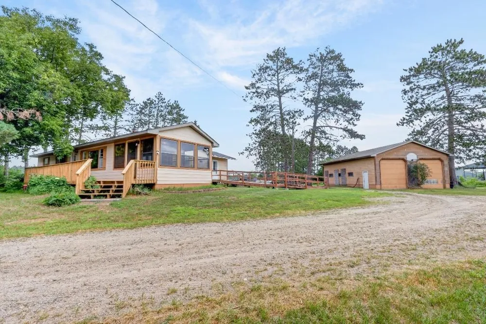 16770 River Road Grand Rapids, MN 55744
