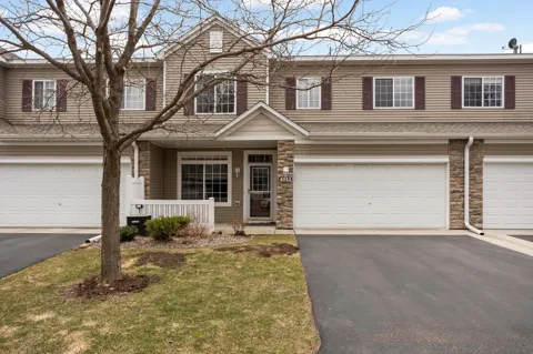 4843 Bisset Lane