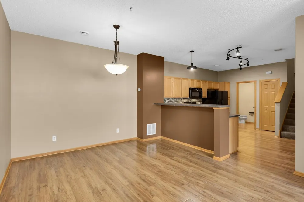 4843 Bisset Lane Inver Grove Heights, MN 55076