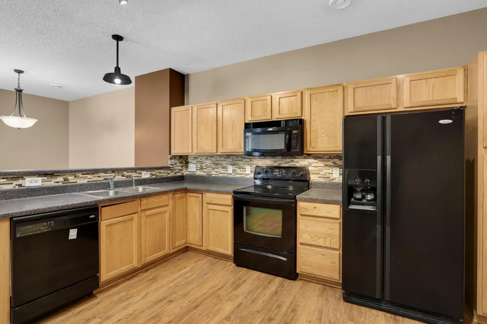 4843 Bisset Lane Inver Grove Heights, MN 55076