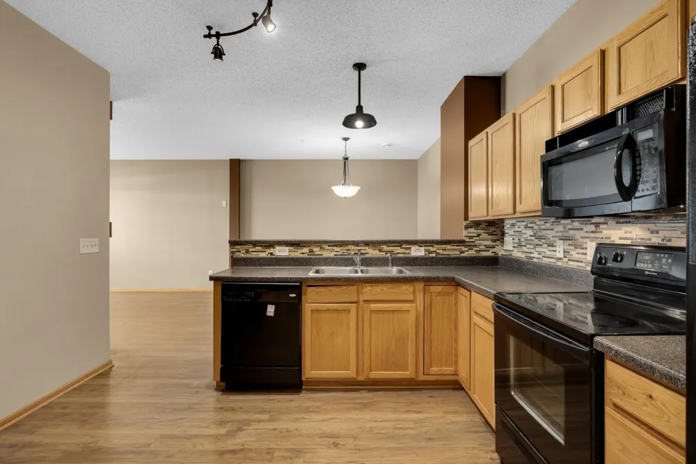 4843 Bisset Lane Inver Grove Heights, MN 55076